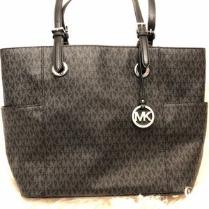 Michael Kors Tote